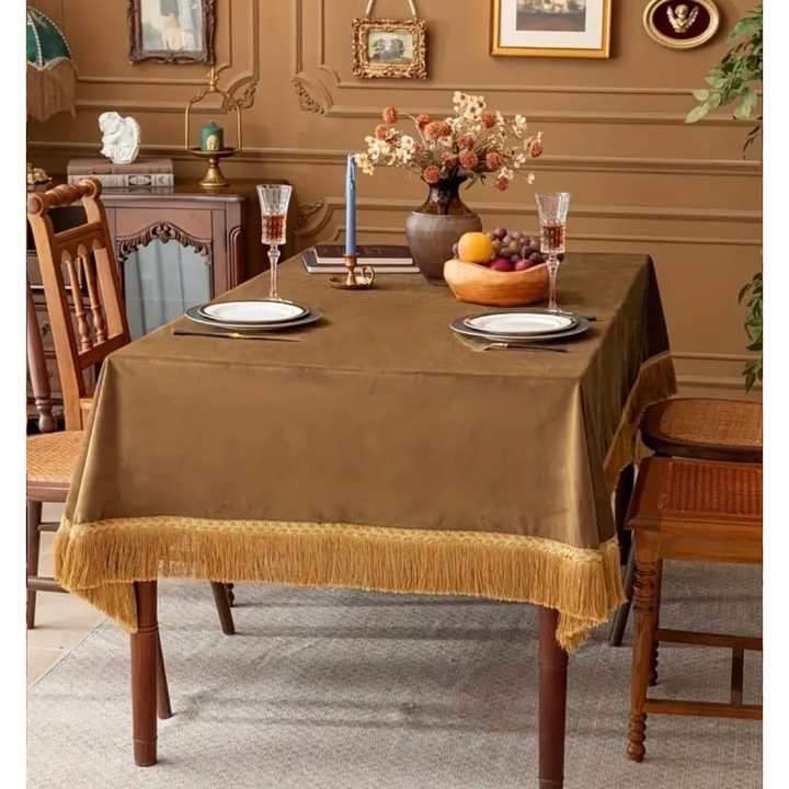 Fată de masă maron cu franjuri aurii, DeCor Fashion Home, catifea, 140x400cm
