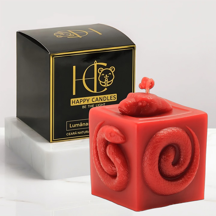 Свещ от естествен пчелен восък, Happy Candles, Cutia Fatala, Червена, Ръчно изработена, Хелоуин, 150гр
