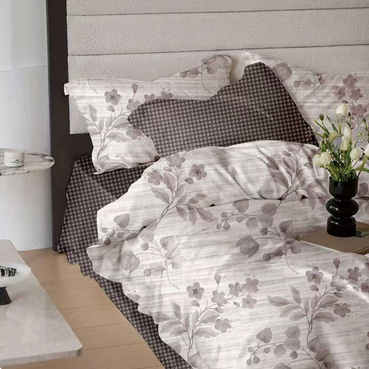 Lenjerie pat dublu Finet Bumbac 6 piese cu husa saltea 160x200 sau 180x200 cm, pilota 200x230 cm, 2 fete perna 50x70 si 70x70 cm, Crem / Maro, Ralex Pucioasa