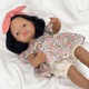Minilend 38 cm latin-amerikai baba + Przytullale öltözködő készlet, barna, 38 cm