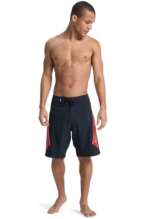 QUIKSILVER, Surfsilk Clicker logós fürdőnadrág, Piros/Fekete