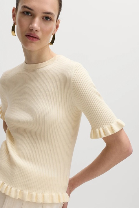 Marks & Spencer, Pulover slim fit cu terminatii cu volane, Crem