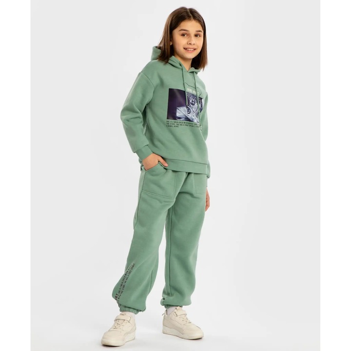 Pantaloni jogger căptușiți cu talie elastică și imprimeu verde pentru fete Button Blue
