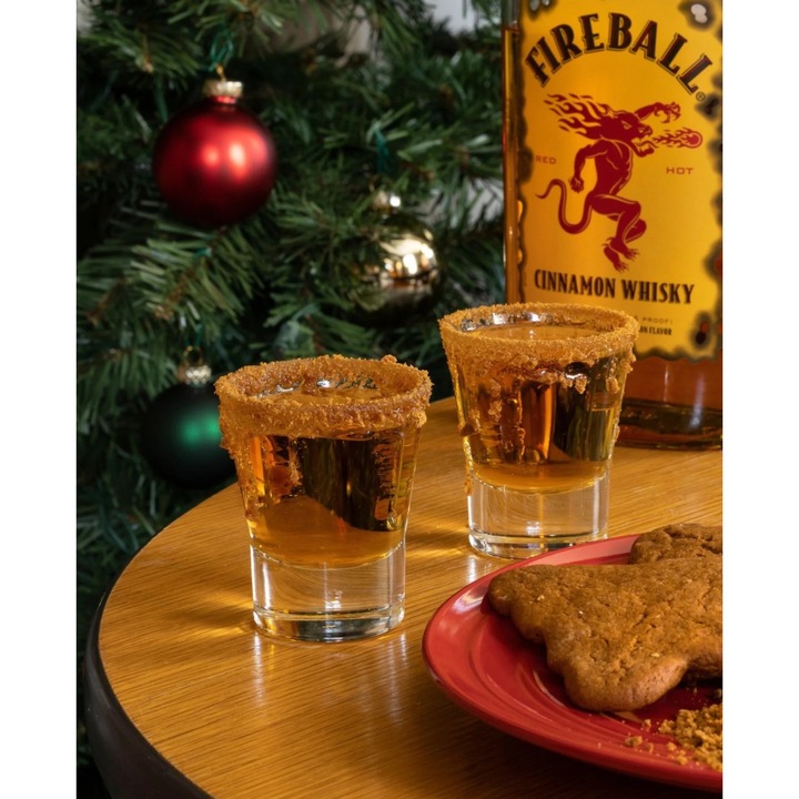 Lichior Fireball, Cinnamon Whisky, 33%, 1l