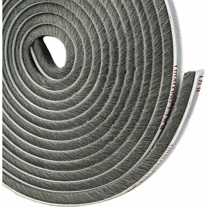 Banda adeziva pentru etansare usi si feronerie, bristle dens, 4.9m x 0.9cm x 0.5cm, gri