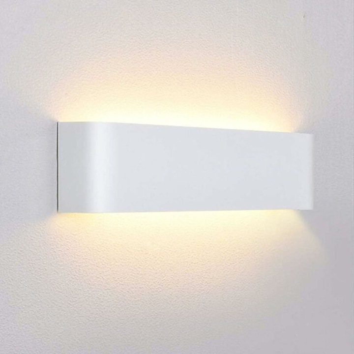 Modern fehér fali lámpa 40 LED-del, 12W, 3000K, 30x8x3cm, elegáns design