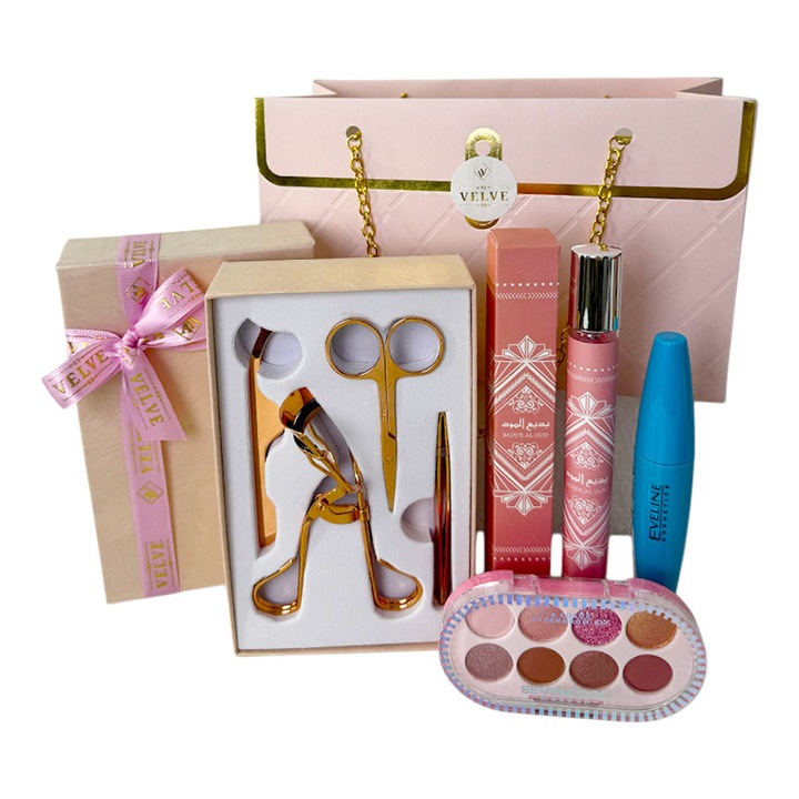 Set cadou beauty femei cu parfum Bade’e Al Oud 35 ml, produse cosmetice si accesorii profesionale, Velve