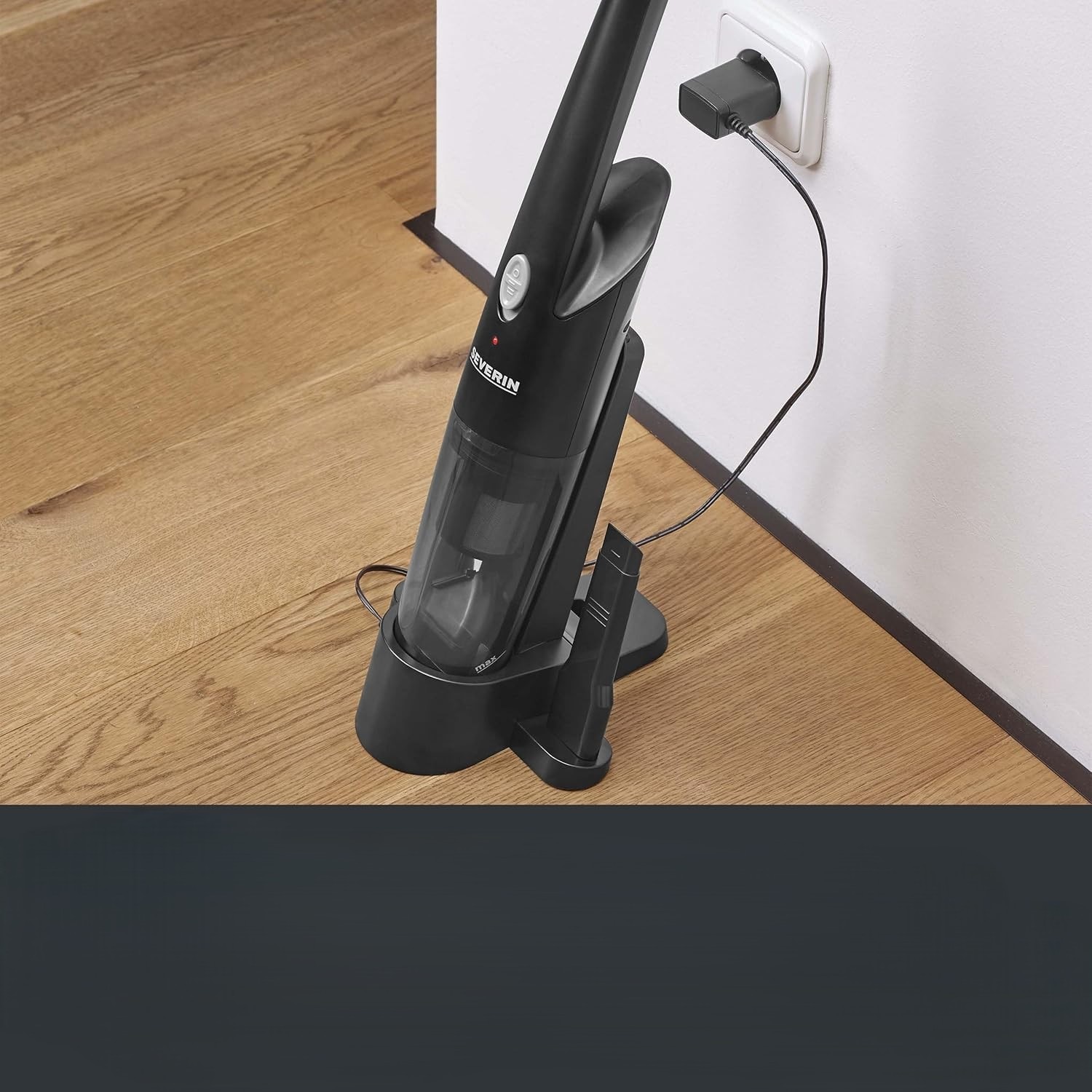 Aspirator de mana fara fir Severin HV 7132, 3-in-1, uscat si umed, autonomie 25 min, 275 ml, accesorii incluse, Negru
