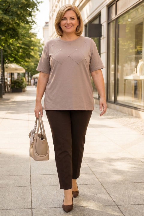 Tunica bej inchis cu perle