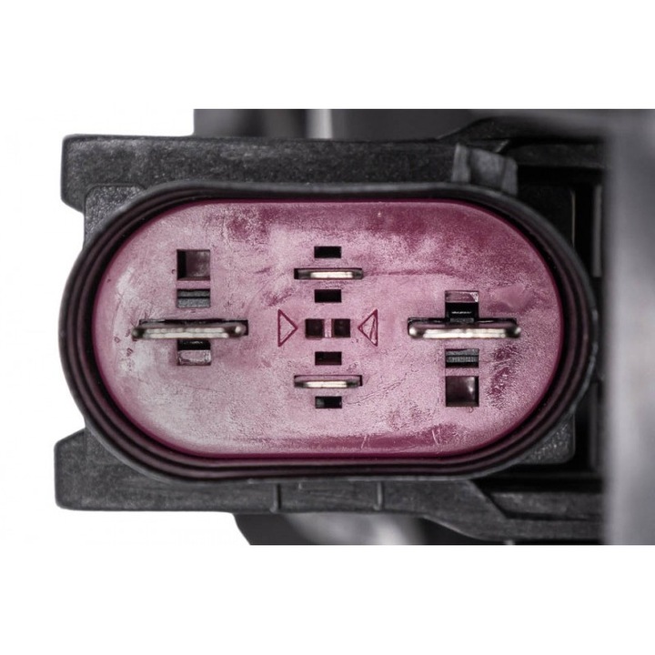 Вентилатор радиатор Audi A4 B9 2015-, A6 C8 2018-, A7 2017-, Q7 2015-, Q8 2018-, Vw Touareg 2018- 8w0121207b