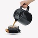 Cafetiera dubla Severin, capacitate 1 litru/recipient - 16 cesti, ideal pentru utilizare zilnica acasa/birou/HoReCa, mentine temperatura ideala, sistem de filtrare eficient, buton on/off pentru fiecare unitate, oprire automata, indicator nivel apa, negru