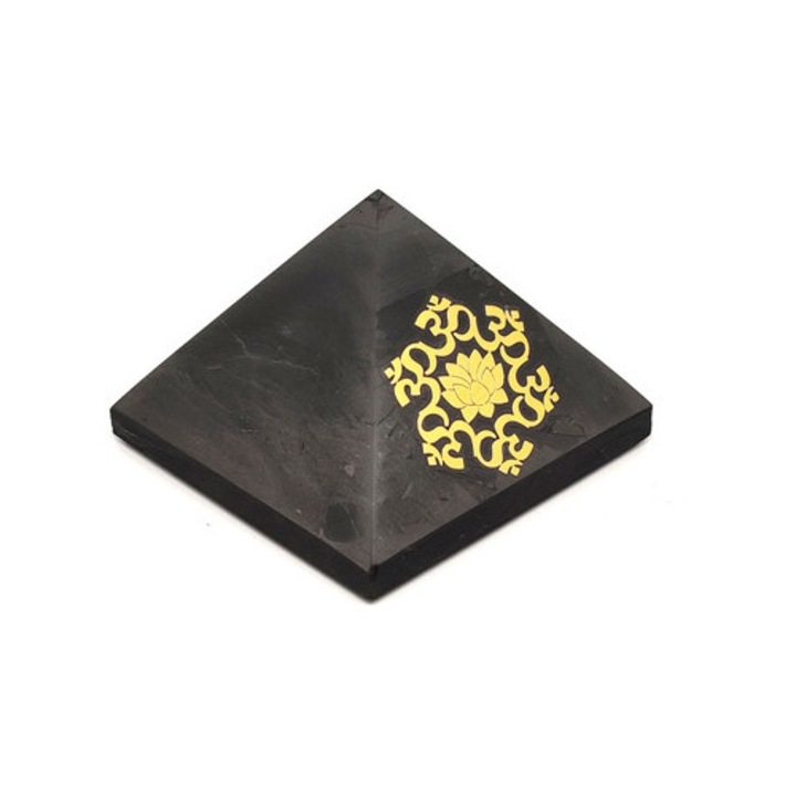 Шунгитова пирамида лотос ом със златна лепенка 6см