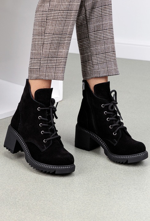 Botine dama negre din piele intoarsa cu toc gros, Negru