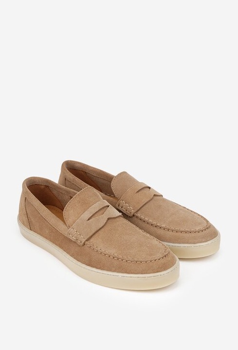 Mocasini barbati din piele intoarsa bej