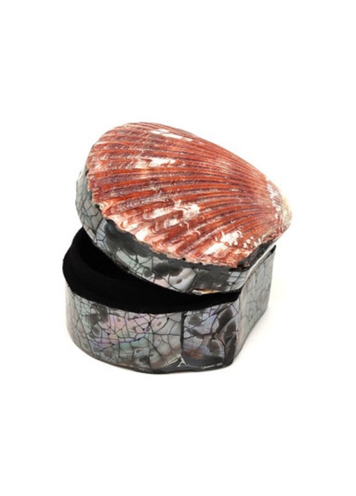 Kagyló alakú ékszertartó doboz barna kézműves ajándékdoboz 5-6×6 cm
