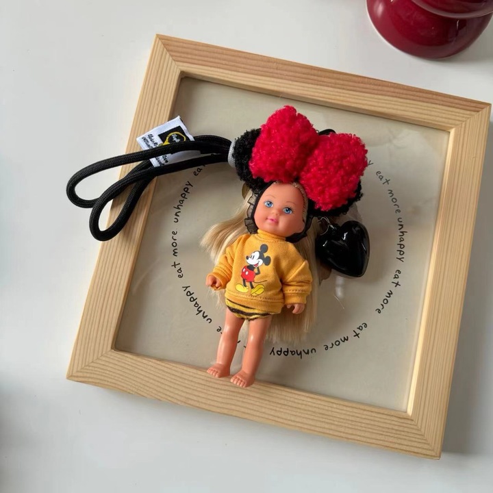 Breloc Papusa Vintage Multicolor, Accesoriu Handmade, Decor Geanta, Stil Retro, EVA