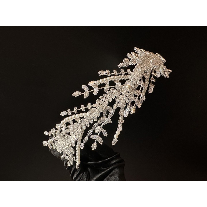 Tiara eleganta cu zirconiu, perle si cristale fatetate