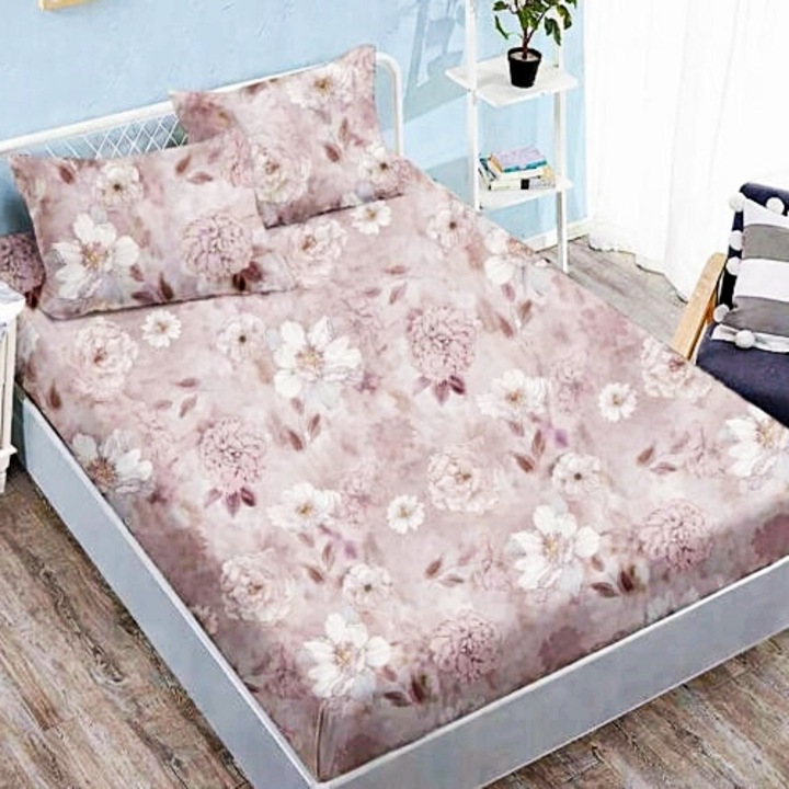 Cearceaf pat 160x200 cu elastic din finet, set cu 2 fete de perna, roz prafuit cu flori mari, Pucioasa