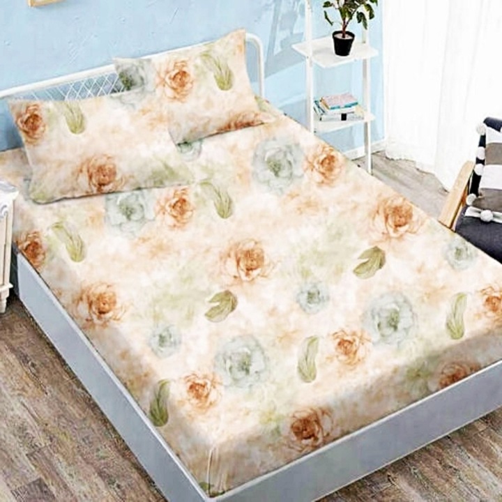 Cearceaf pat 160x200 cu elastic din finet, set cu 2 fete de perna, crem cu flori pastel portocalii si verzi, Pucioasa