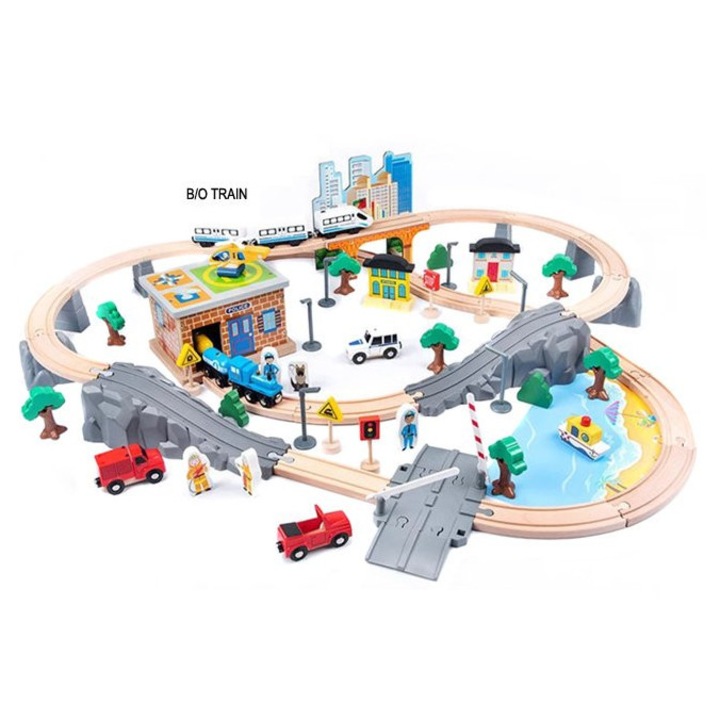 Set circuit de tren pentru copii Malplay, realizat din lemn, include 2 locomotive cu cate 2 vagoane, pana la 95 elemente