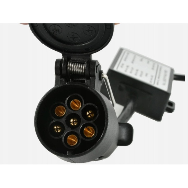 Adaptor remorca 4 pini US la 7 pini EU, plastic, 17.7cm