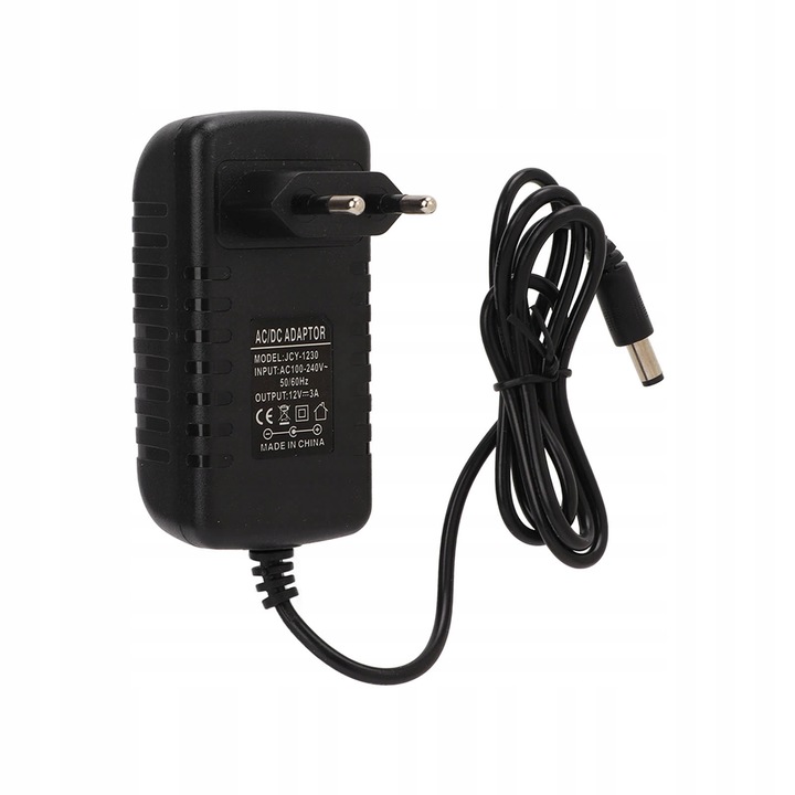 Univerzális adapter 12V 3A, LED-ekhez, biztonsági kamerákhoz, 100-240V, kis méret