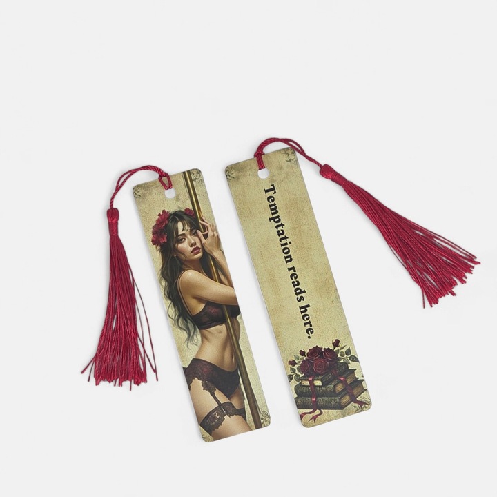 Semn de carte aluminiu fata‑verso, design & mesaj vintage „Temptation reads here”, cu ciucure textil