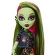 Papusa Monster High Venus McFlyTrap, 26 cm, reproducere + accesorii si animalul de companie Chewlian Creeproduction