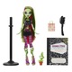 Papusa Monster High Venus McFlyTrap, 26 cm, reproducere + accesorii si animalul de companie Chewlian Creeproduction