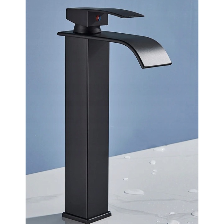 Baterie sanitara moderna, mata, neagra, cu efect de apafall, din alama, 1 maneta, montare pe blat