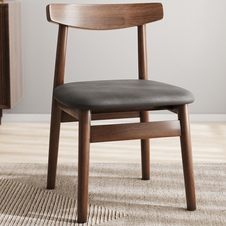 Scaun modern Destello, lemn masiv, sezut tapitat piele, nuc, 44x44x78cm