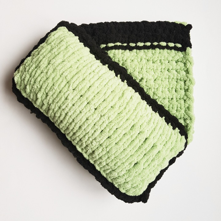 Set pernuta si paturica pentru pisici si caini, Blanosic, Lucrat manual, Verde Praz, 40x20 cm / 60x60 cm