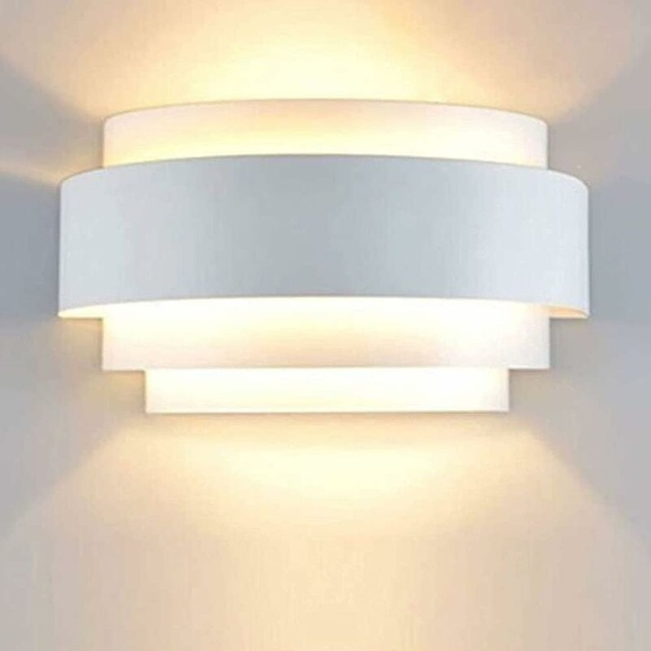 Fali lámpa, fehér, kovácsoltvas, skandináv design, hálószobába és előszobába, izzó nélkül