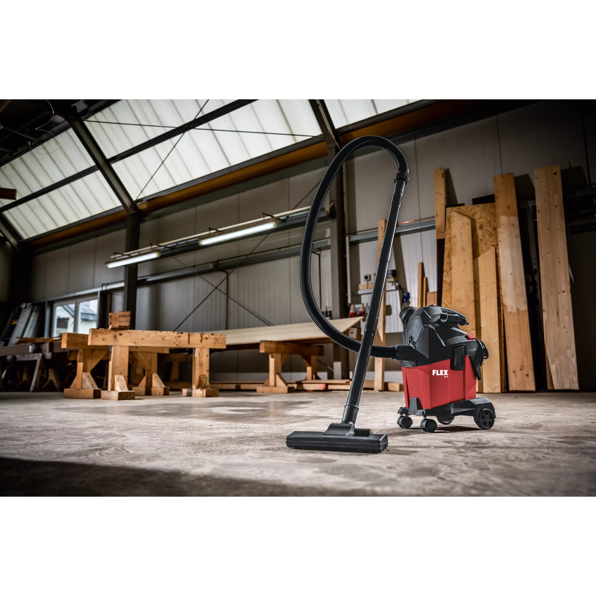 Aspirator cu sac Flex VC 6 L MC, 1200 W, 6 l, negru/rosu, compact, pentru praf
