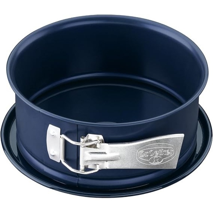 Tava de copt rotunda Dr. Oetker Springform, diametru 18 cm, Baking Love, emailata Forma de copt pentru prajituri rotunde, cu baza emailata rezistenta la taieturi si zgarieturi, cu protectie impotriva scurgerilor, albastru