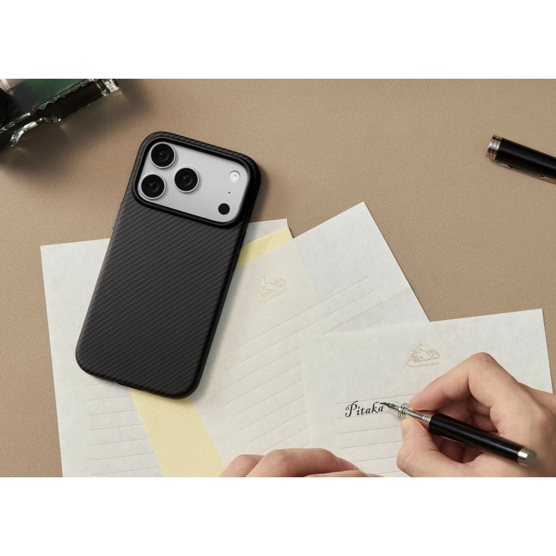 Husa de protectie Pitaka pentru iPhone 17 Pro Aramid UltraGuard, Negru Gri