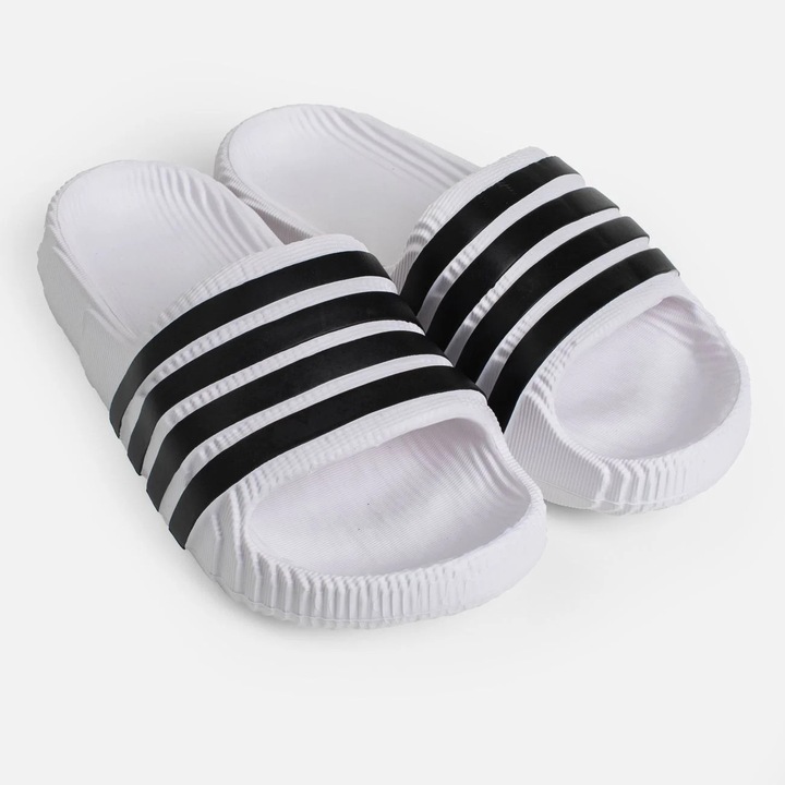 Slapi copii baieti Antbro, albi cu linii negre, design 3D texturat, talpa antiderapanta, marime 37-38