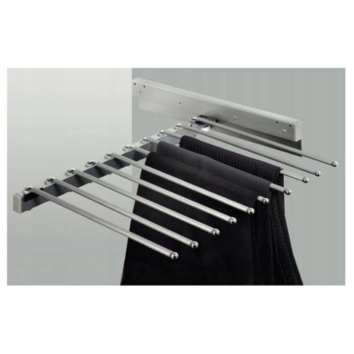 Umeras pentru haine Peka, set 10 umerase cromate, antiderapante, 46.5x50.5x10cm