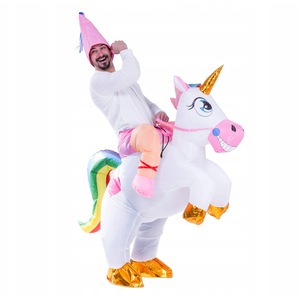 Masti si costume carnaval