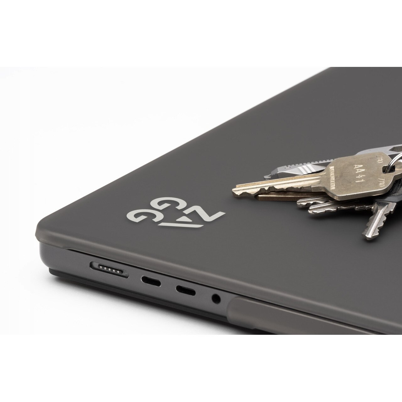 Husa de protectie Zagg pentru MacBook 35,6 cm (14"), gri, rezistenta la zgarieturi
