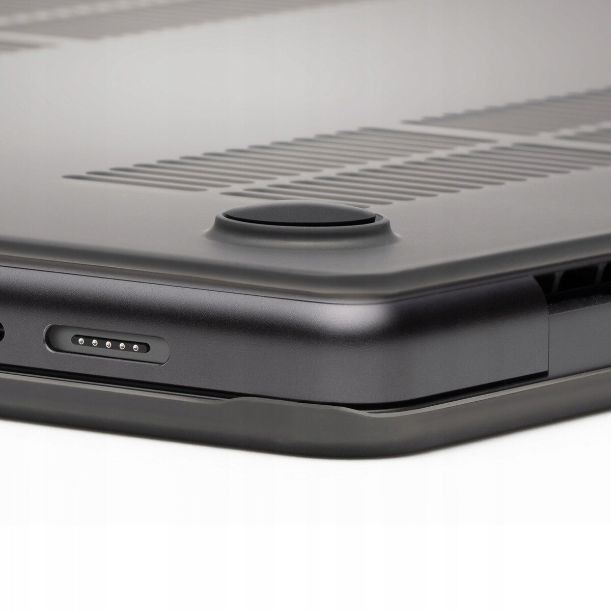 Husa de protectie Zagg pentru MacBook 35,6 cm (14"), gri, rezistenta la zgarieturi