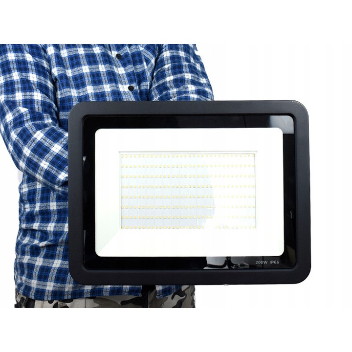 Ledvance LED kültéri reflektor, 200W, hideg fehér 6000K, IP66