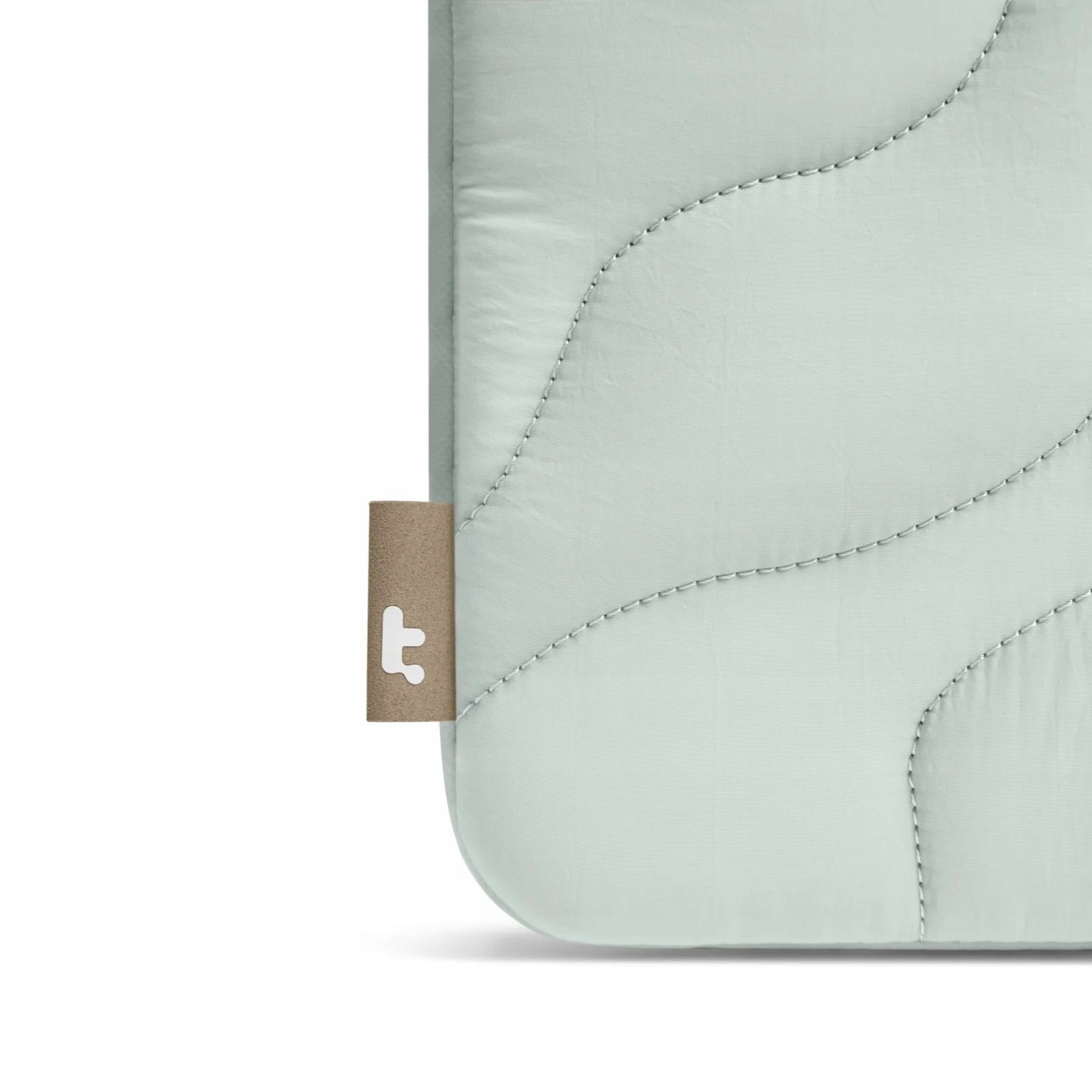 Husa laptop Tomtoc Terra-A27, 15", culoare Lakeshore, dimensiuni 40x27x3.5cm, material reciclat