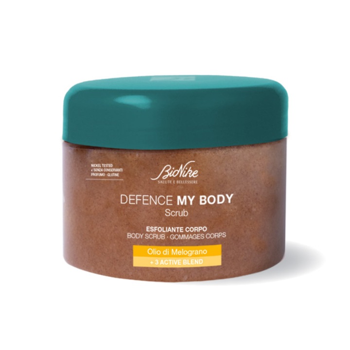 Scrub exfoliant pentru corp BioNike Defence My Body, cu ulei de migdale si ulei de rodie, 350ml