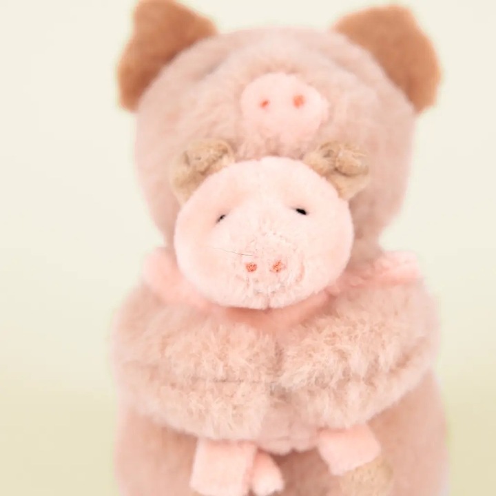 Egmont Toys plüss csirke babuska