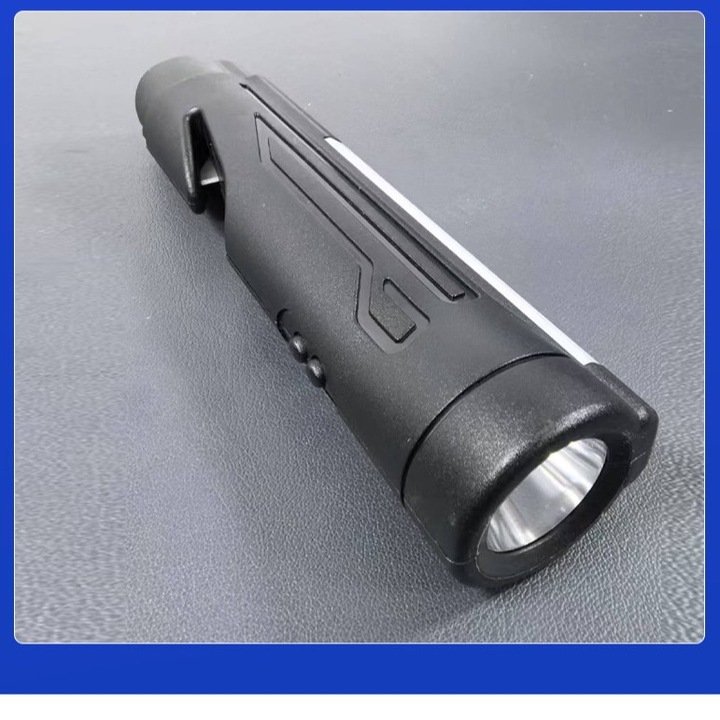 Set 2 unelte de siguranta auto, ciocan de siguranta, taietor de centura, lanterna multifunctionala, iluminare 3 niveluri, multicolor