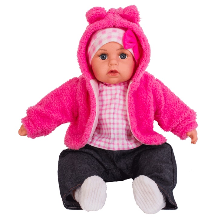 Papusa bebelus Doris Lala 45 cm cu pantaloni din blug, hanorac roz cu gluga din material fleece moale, caciulita si botosei asortati, corp moale, in cutie cadou