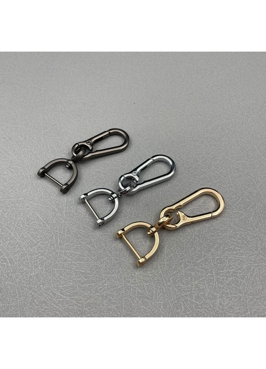 3 darab kulcstartó 3 csavarhúzóval, cinkötvözet, elegáns design, kis méret