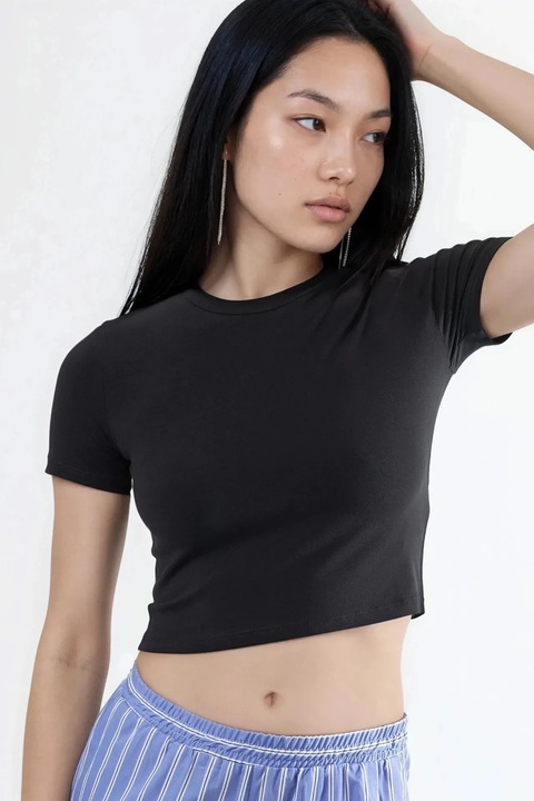 Tricou dama Busem, negru, scurt