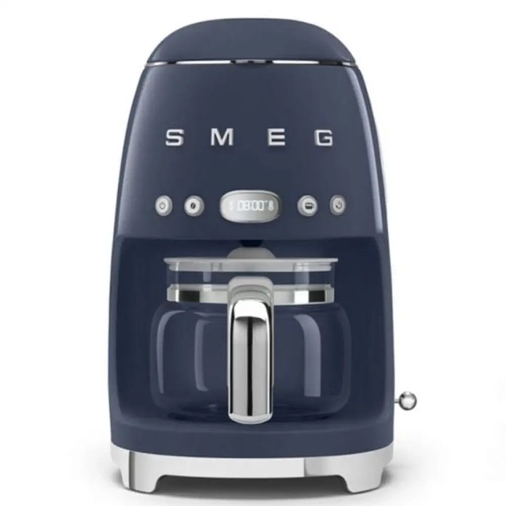 Espressor Smeg DCF02NBEU negru compact